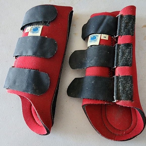 Western Heritage Neoprene Leg Protection Horse Tack BENIFITS CHARITY. - Picture 2 of 5